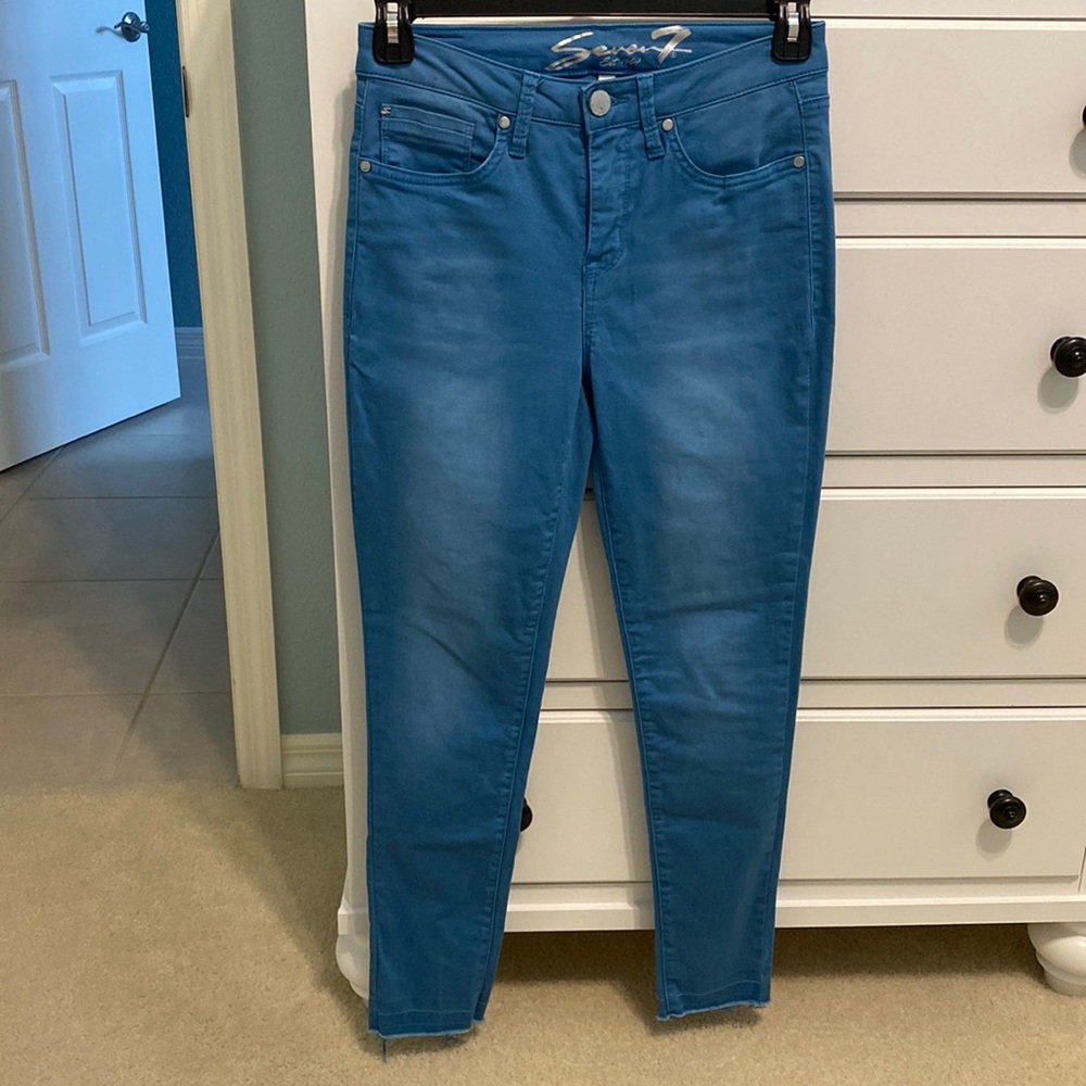 Seven7 Mid Rise Ankle Skinny Size 6